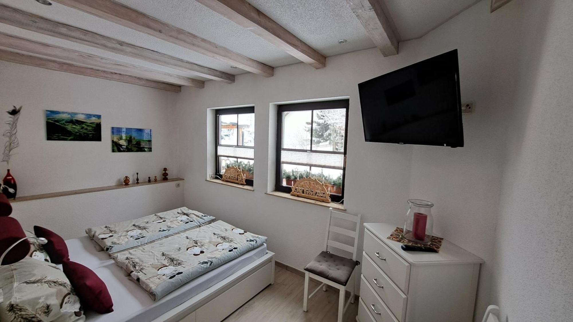 Ferienwohnung Aronia Garten Oberwiesenthal Esterno foto