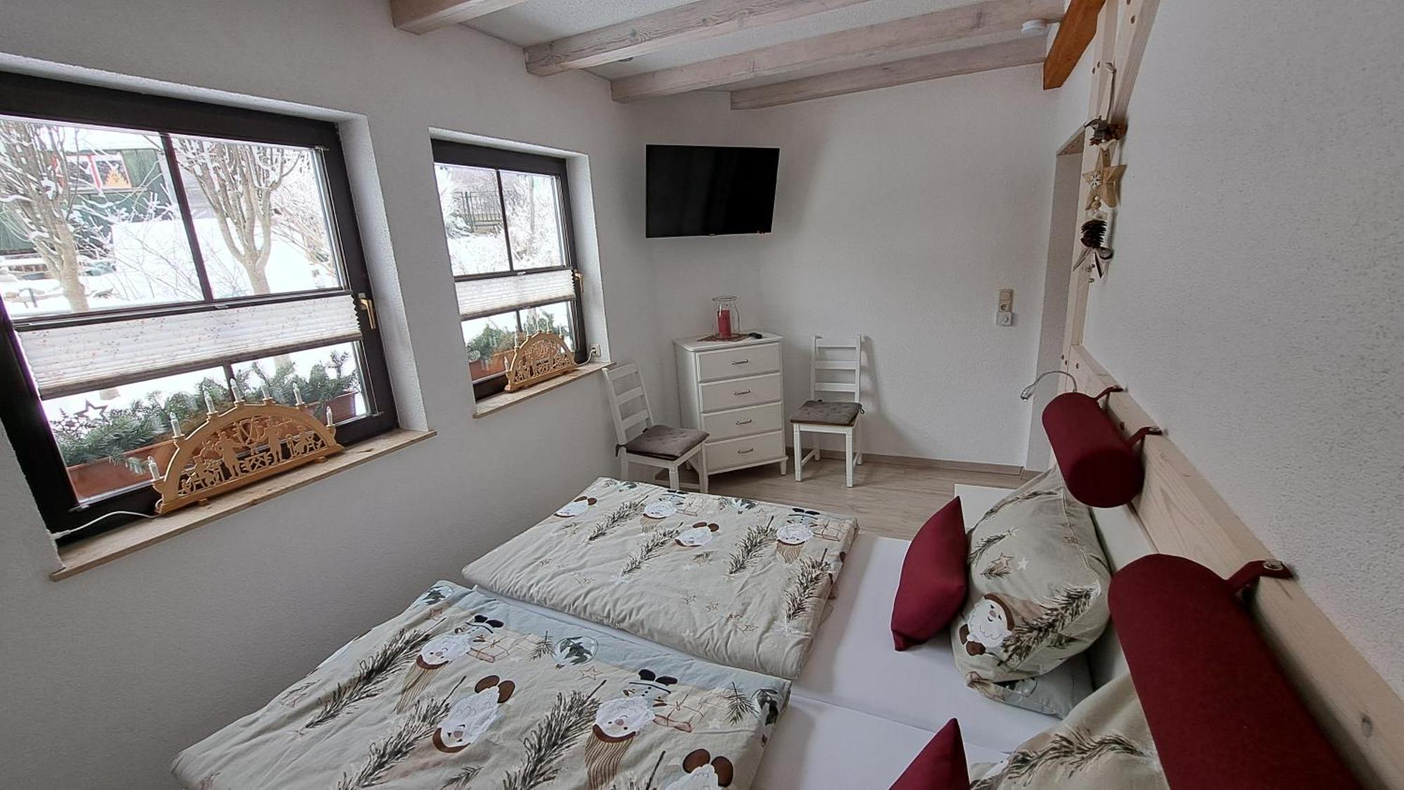 Ferienwohnung Aronia Garten Oberwiesenthal Esterno foto